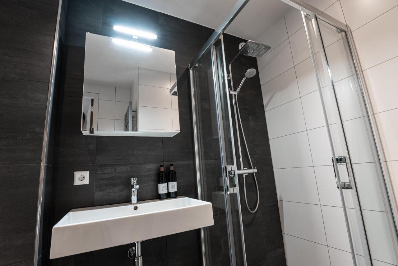 Familie Hotel & Apartments Alkmaar Ngoại thất bức ảnh
