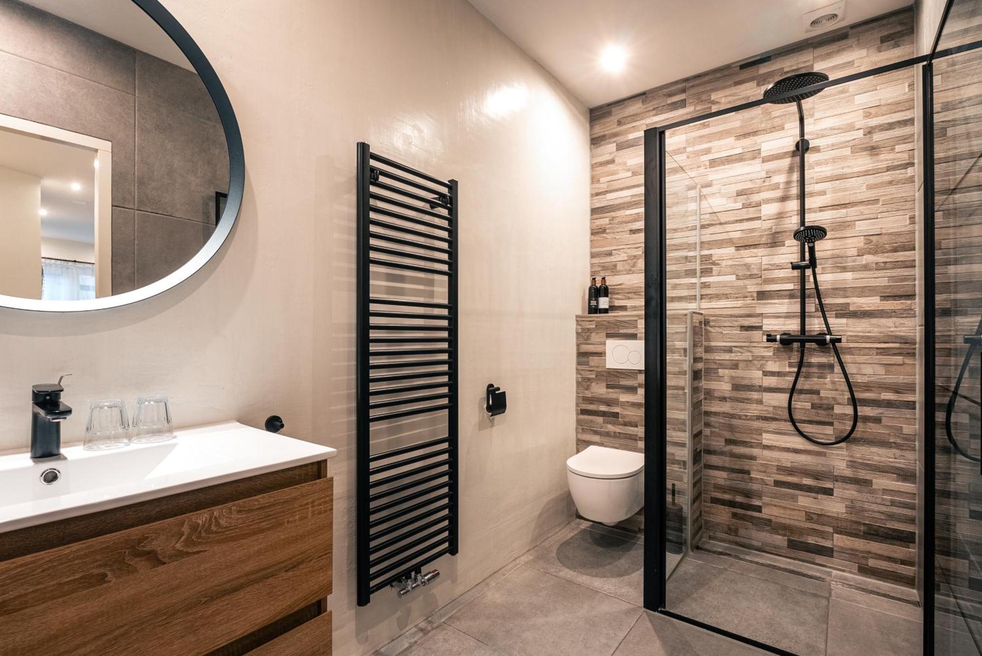 Familie Hotel & Apartments Alkmaar Ngoại thất bức ảnh